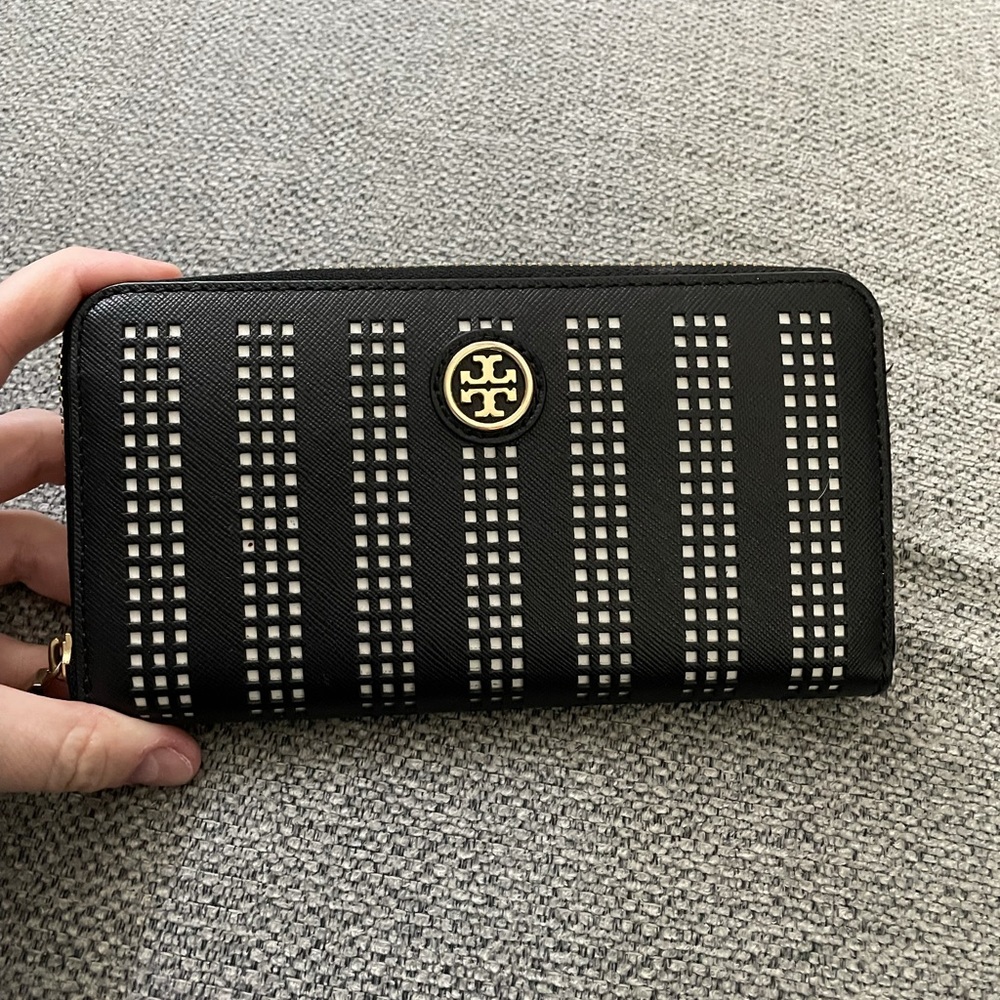 Tory Burch Black and Gold Checkered Wallet